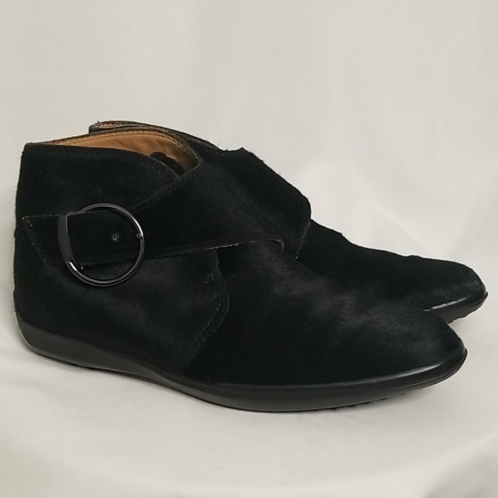 Tod's calfhair buckle ankle booties size eu size 36